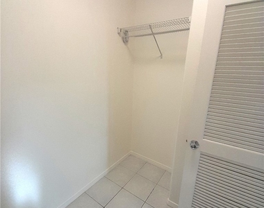 76 Bixby Circle - Photo Thumbnail 38