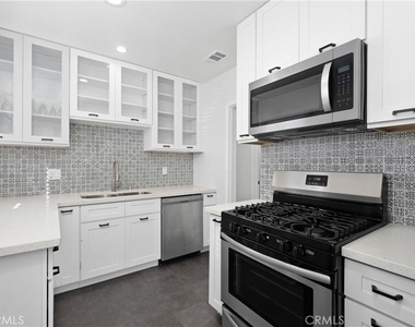 5715 Campo - Photo Thumbnail 3