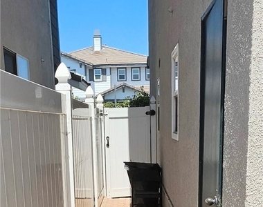 9038 Primrose - Photo Thumbnail 55