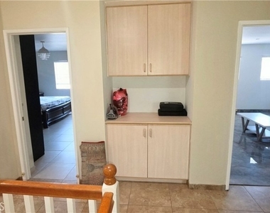 9038 Primrose - Photo Thumbnail 21