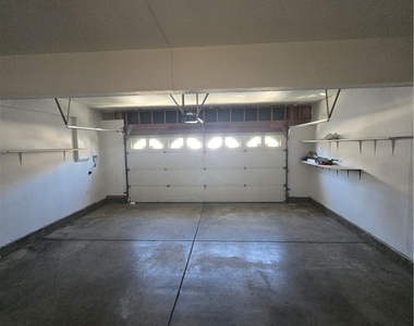 881 Bramble Lane - Photo Thumbnail 12