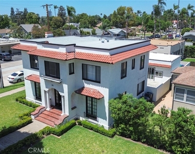 811 E Chapman - Photo Thumbnail 40