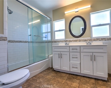 811 E Chapman - Photo Thumbnail 23
