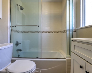 811 E Chapman - Photo Thumbnail 33