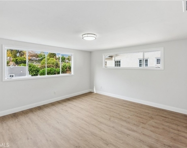 35 Buckskin Lane - Photo Thumbnail 12