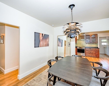 961 N Michigan Avenue - Photo Thumbnail 9