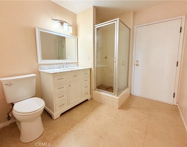 600 W 9th - Photo Thumbnail 31