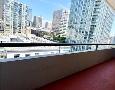 600 W 9th - Photo Thumbnail 11