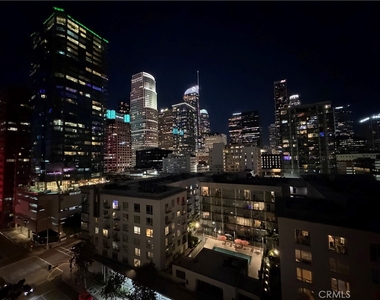 600 W 9th - Photo Thumbnail 32