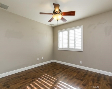 2717 Plumb - Photo Thumbnail 11