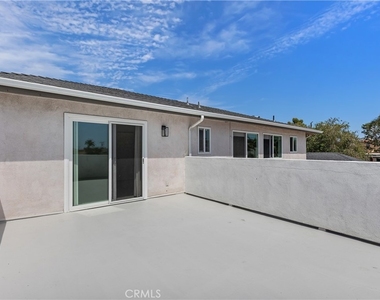 423 1/2 Westminster Avenue - Photo Thumbnail 20