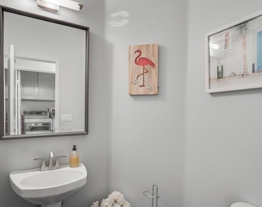 1157 Alexandra Ln - Photo Thumbnail 34