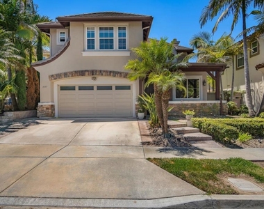 1157 Alexandra Ln - Photo Thumbnail 1