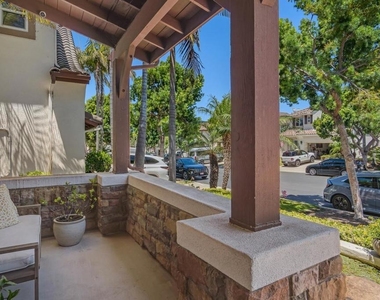 1157 Alexandra Ln - Photo Thumbnail 3