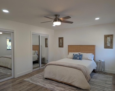2410 La Costa Ave - Photo Thumbnail 14