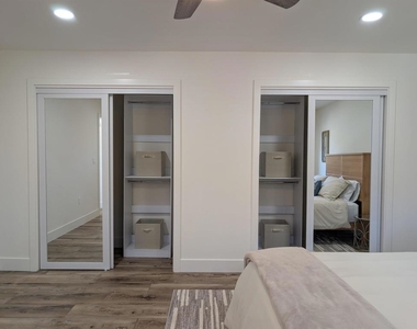 2410 La Costa Ave - Photo Thumbnail 15