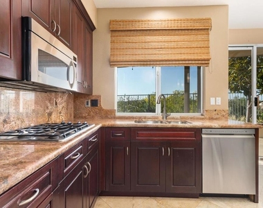 6947 Dusty Rose Place - Photo Thumbnail 6
