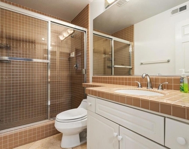 6947 Dusty Rose Place - Photo Thumbnail 31