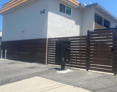 141 Johnston Lane - Photo Thumbnail 9