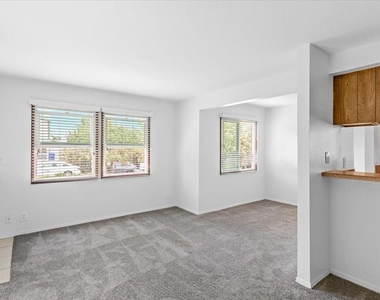 2173 Manchester Avenue - Photo Thumbnail 3