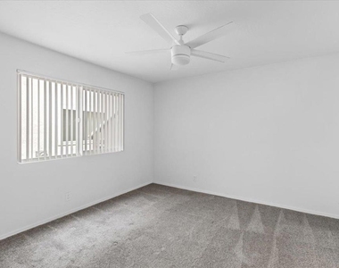 2173 Manchester Avenue - Photo Thumbnail 16