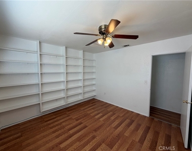 26695 Tellis - Photo Thumbnail 9