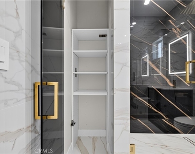 16425 Clymer Street - Photo Thumbnail 25