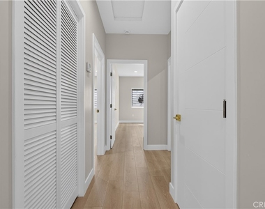 16425 Clymer Street - Photo Thumbnail 17