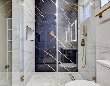 16425 Clymer Street - Photo Thumbnail 26