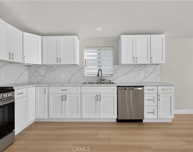 16427 Clymer Street - Photo Thumbnail 26