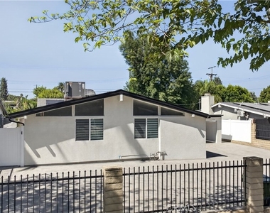 16427 Clymer Street - Photo Thumbnail 32