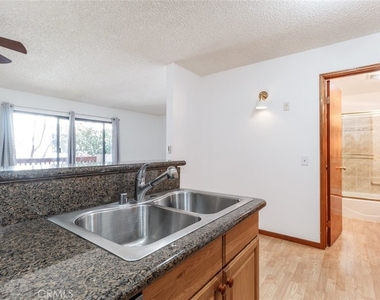 20234 Cantara Street - Photo Thumbnail 23