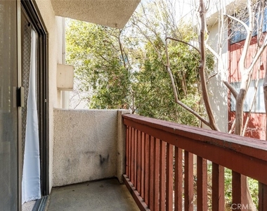 20234 Cantara Street - Photo Thumbnail 28