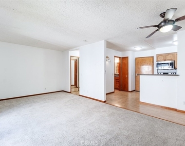 20234 Cantara Street - Photo Thumbnail 7