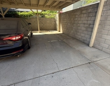 1257 Lincoln Avenue - Photo Thumbnail 8