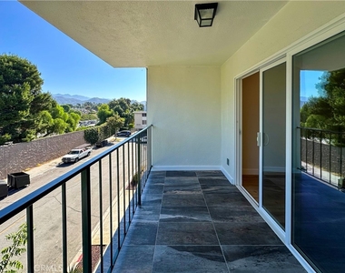 500 Jackson Place - Photo Thumbnail 15