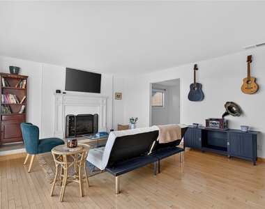 1350 E Tujunga - Photo Thumbnail 29