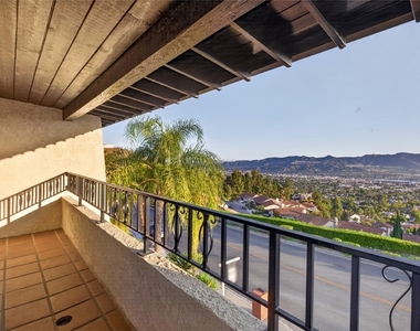 1350 E Tujunga - Photo Thumbnail 72