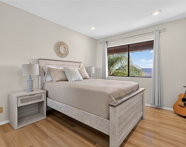 1350 E Tujunga - Photo Thumbnail 60