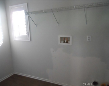 1634 Wagon Creek Cir - Photo Thumbnail 17