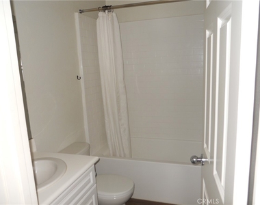 1634 Wagon Creek Cir - Photo Thumbnail 7