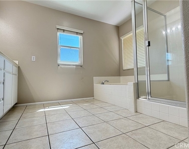 7941 La Crosse - Photo Thumbnail 14