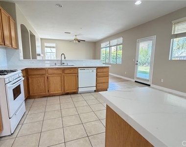 7941 La Crosse - Photo Thumbnail 5