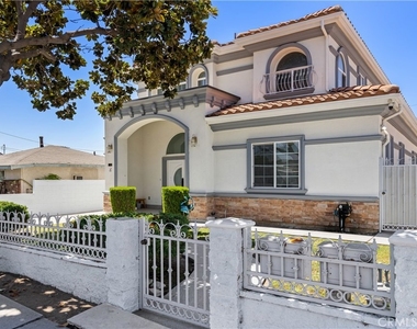 2727 Walnut Grove Avenue - Photo Thumbnail 2