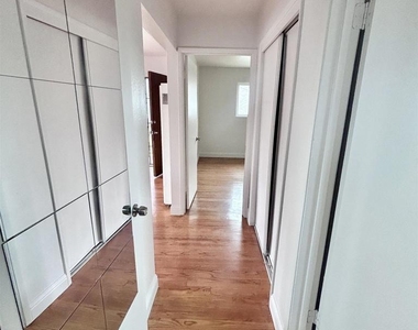 3144 61st Ave - Photo Thumbnail 7