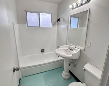 3144 61st Ave - Photo Thumbnail 11