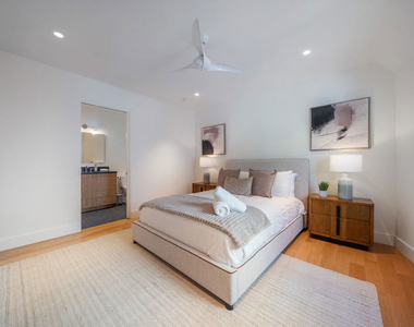 1222 S Genesee Avenue - Photo Thumbnail 93