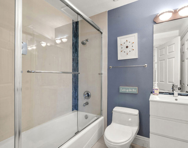 4544 Tobias Avenue - Photo Thumbnail 41