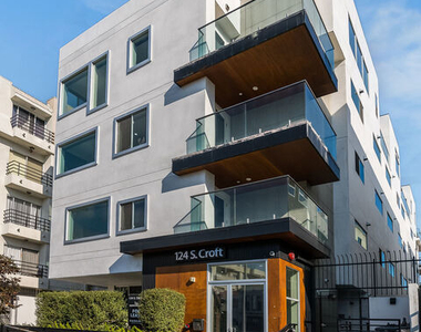 124 S Croft Avenue - Photo Thumbnail 1