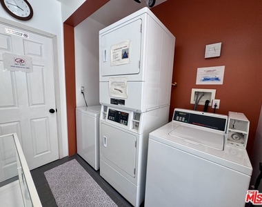 2177 W 27th Street - Photo Thumbnail 24